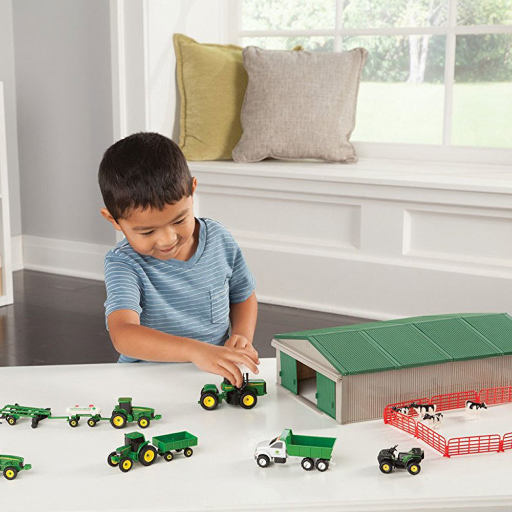 john deere 70 piece value set