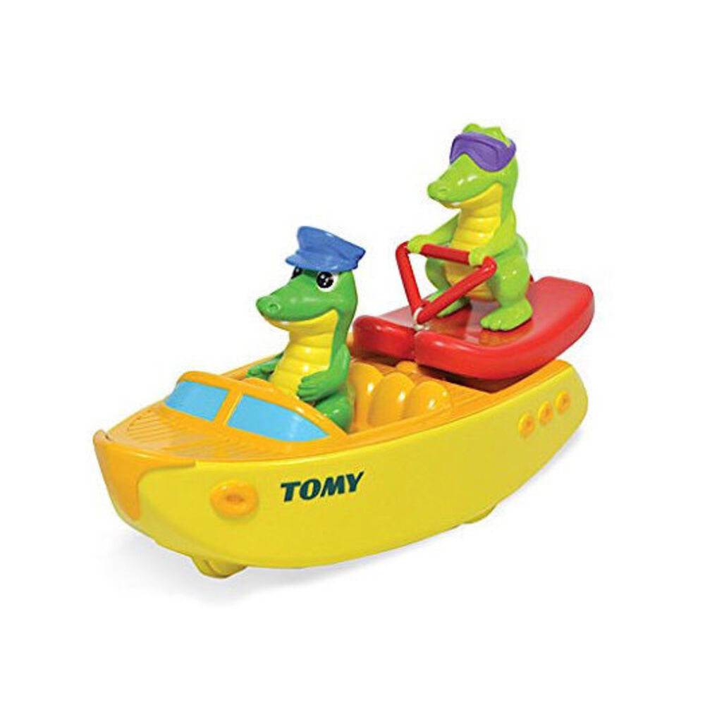 floating toy boats