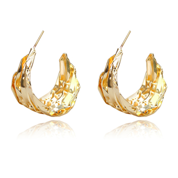 Culturesse Raphaella 24K Sculpture 35mm Curve Huggie Earrings - Gold