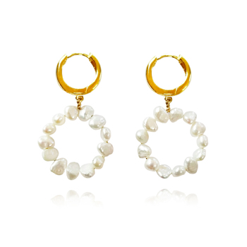 Culturesse Artemis 24K Artisan Pearl 45mm Drop Hoop Earrings - Gold/White