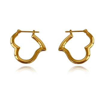 Culturesse Enora 17mm Deco Heart Huggie Earrings - Gold