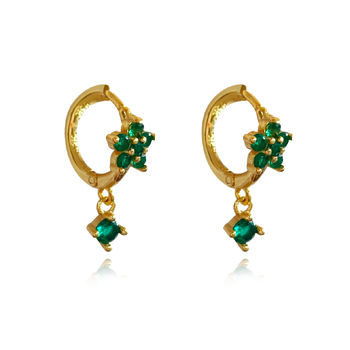 Culturesse Patina Dainty 15mm Zircon Floral Hoop Earrings - Emerald Green