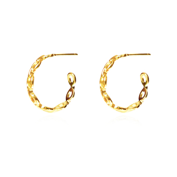 Culturesse Vida 17mm Minimalist C Chain Earrings - Gold Vermeil