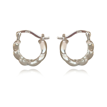 Culturesse Davina 15mm Croissant C-Hoop Earrings - Silver