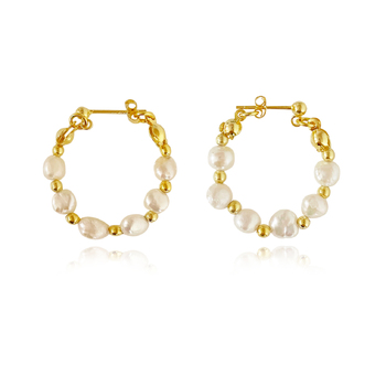 Culturesse Mira 25mm Freshwater Pearl Hoop Earrings For Pierced Ears - Gold