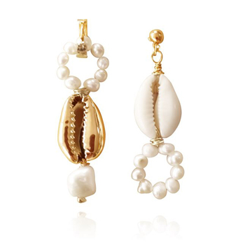 Culturesse Keira 13mm Mismatching Coastal Muse Drop Earrings - Gold