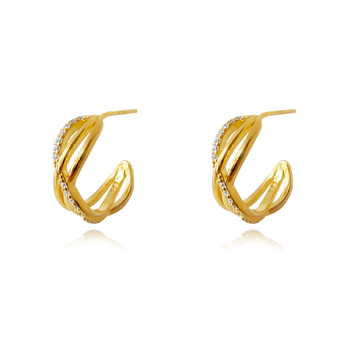 Culturesse Ciara 15mm Tri-Curve Hoop Earrings - Gold