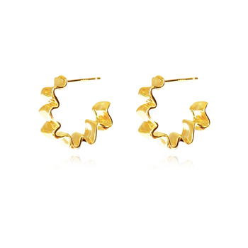 Culturesse Avani Art Deco 18mm Wavy Hoop Earrings - Gold Vermeil