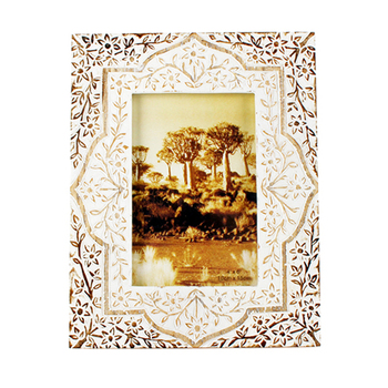 Maine & Crawford Bael 23x18cm MDF Photo Frame - White Wash