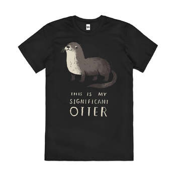 Significant Otter Pun Slogan Cute Artsy Cotton T-Shirt Black Size 4XL