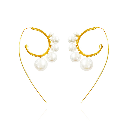 Culturesse Romane 24K Artisan 55mm Pearl Flow Earrings - Gold/White