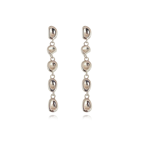 Culturesse Aka Dainty 30mm Sculptural Pebble Drop Earrings - Silver