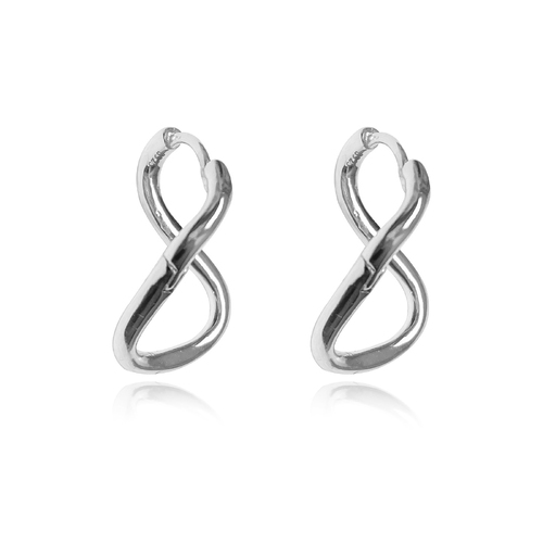 Culturesse Baie Artsy 19mm Infinity Huggie Twist Earrings - Silver