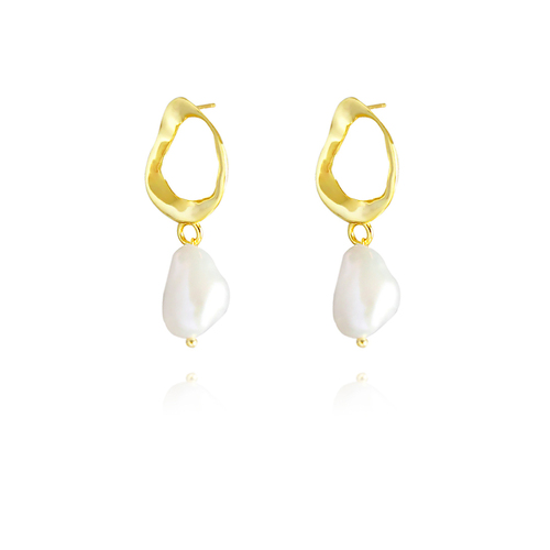 Culturesse 35mm Zuri Pearl Drop Earrings - Gold Vermeil