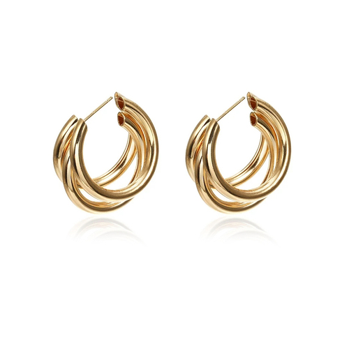 Culturesse Jaclin 30mm Curved Line Hoop Earrings - Gold