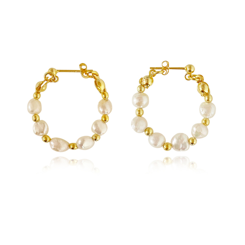 Culturesse Mira 25mm Freshwater Pearl Hoop Earrings For Pierced Ears - Gold