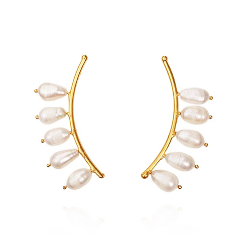 Culturesse Le Beaute 24K Pearl 46mm Curve Stud Earrings - Gold