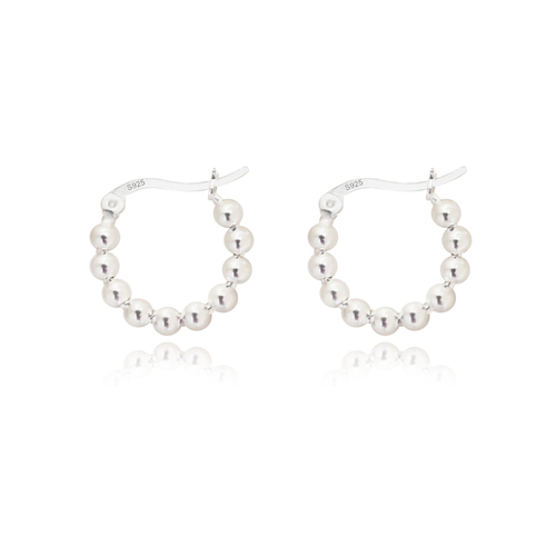 Culturesse Bryn 15mm Beaded Huggie Earrings - Silver