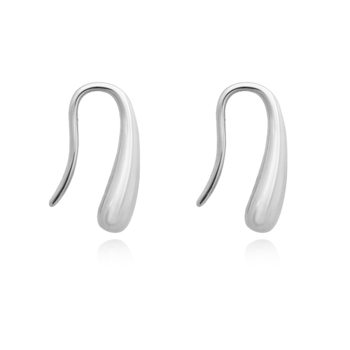 Culturesse Rae Everyday 15mm Dainty Hook Earrings - Silver