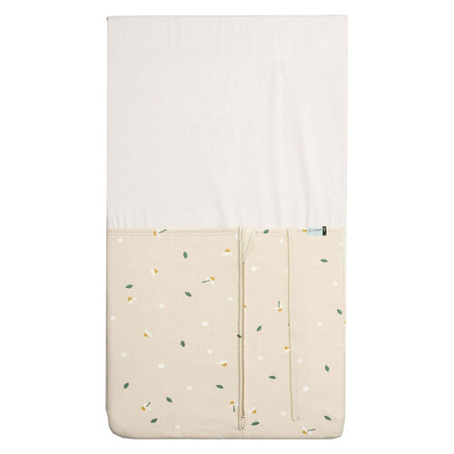 Ergopouch Baby Bassinet Tuck Sheet 0.2/1.0 TOG  - Daisy Sprinkle