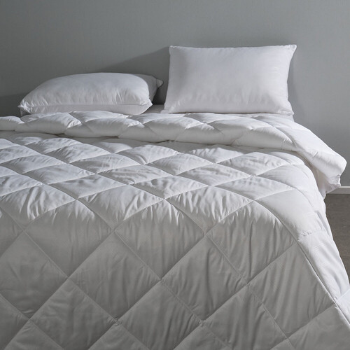 Canningvale King Bed Hypoallergenic Down Alternative Quilt White