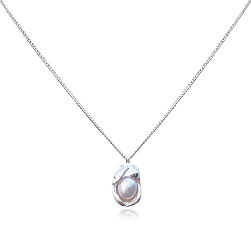 Culturesse Ziya Sculptural Pearl Pod 50cm Pendant Necklace - Silver